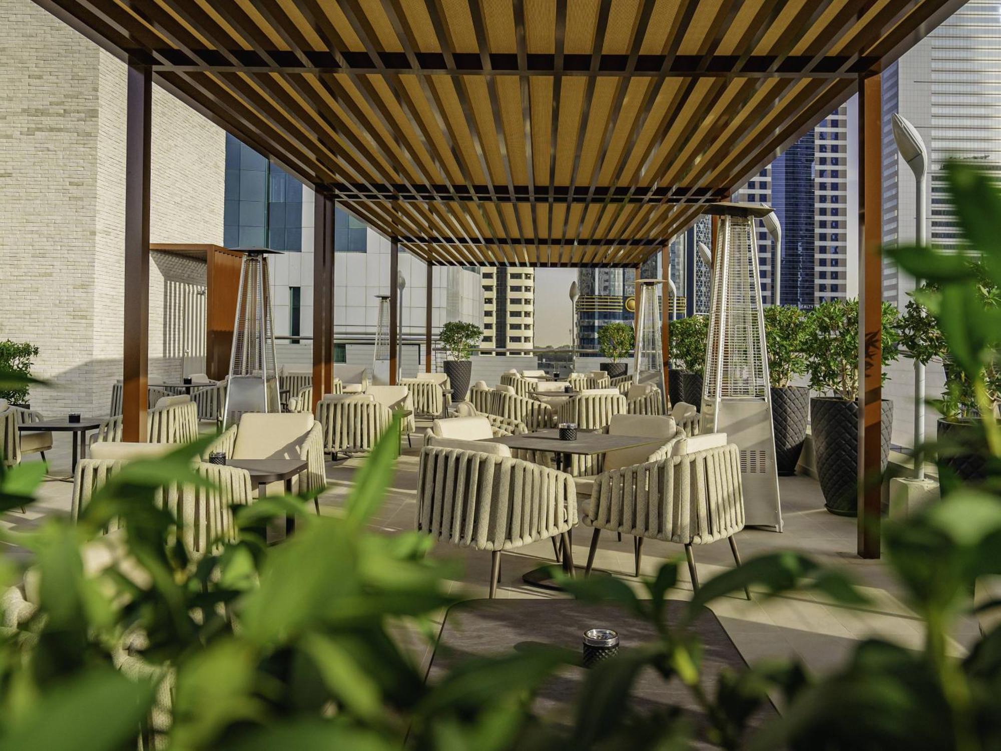Towers Rotana - Dubai Hotel Luaran gambar