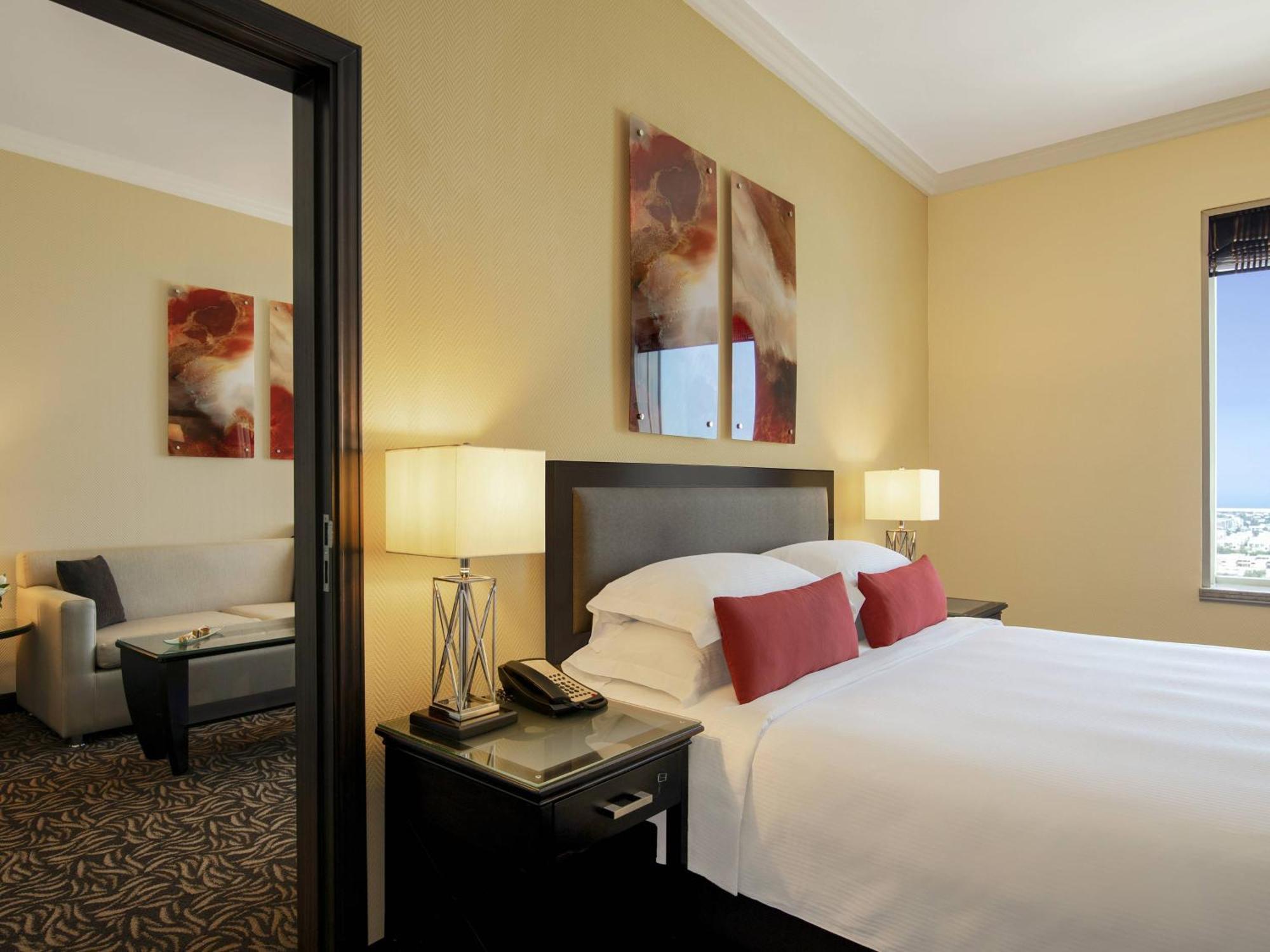 Towers Rotana - Dubai Hotel Luaran gambar