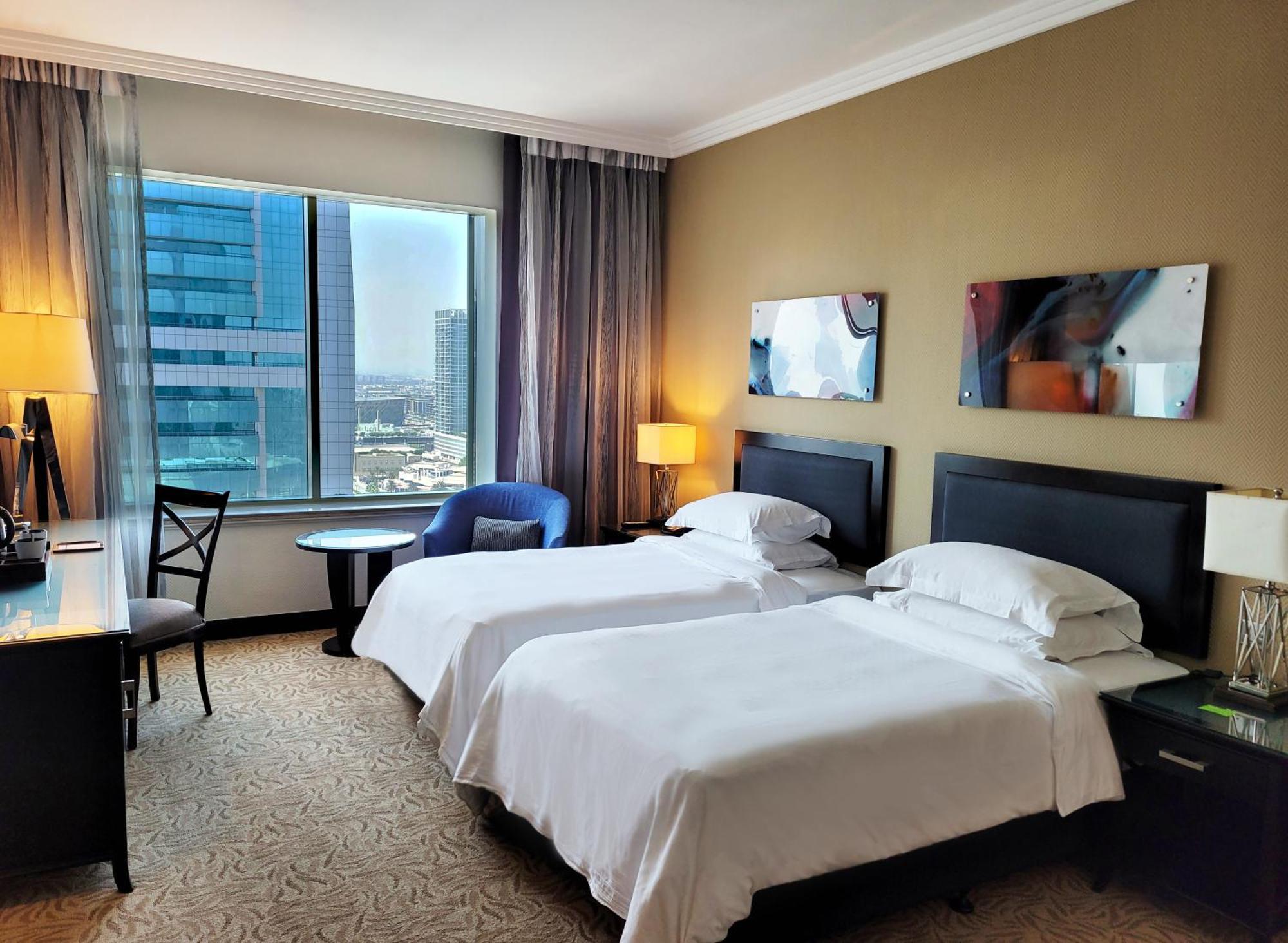 Towers Rotana - Dubai Hotel Luaran gambar